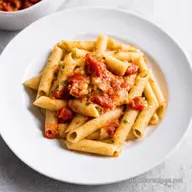 Questo Piatto di Bucatini Vi Stupir&agrave; Amatriciana Affumicata