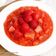 Composta di Fragole e Rabarbaro La Ricetta della Nonna