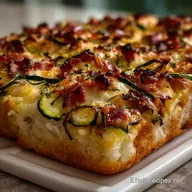 Focaccia in Padella con Zucchine e Pancetta Fatto in Casa