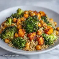 Insalata Vegetariana con Quinoa e Zucca