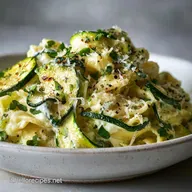 Pasta Ricotta e Zucchine con Pancetta Croccante
