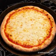 Prepariamo la Pizza in Padella La Ricetta Veloce e Croccante