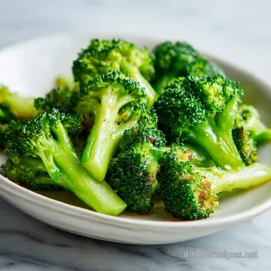 Broccoli in Padella in 13 Minuti: Tecnica Veloce Scheda ricetta